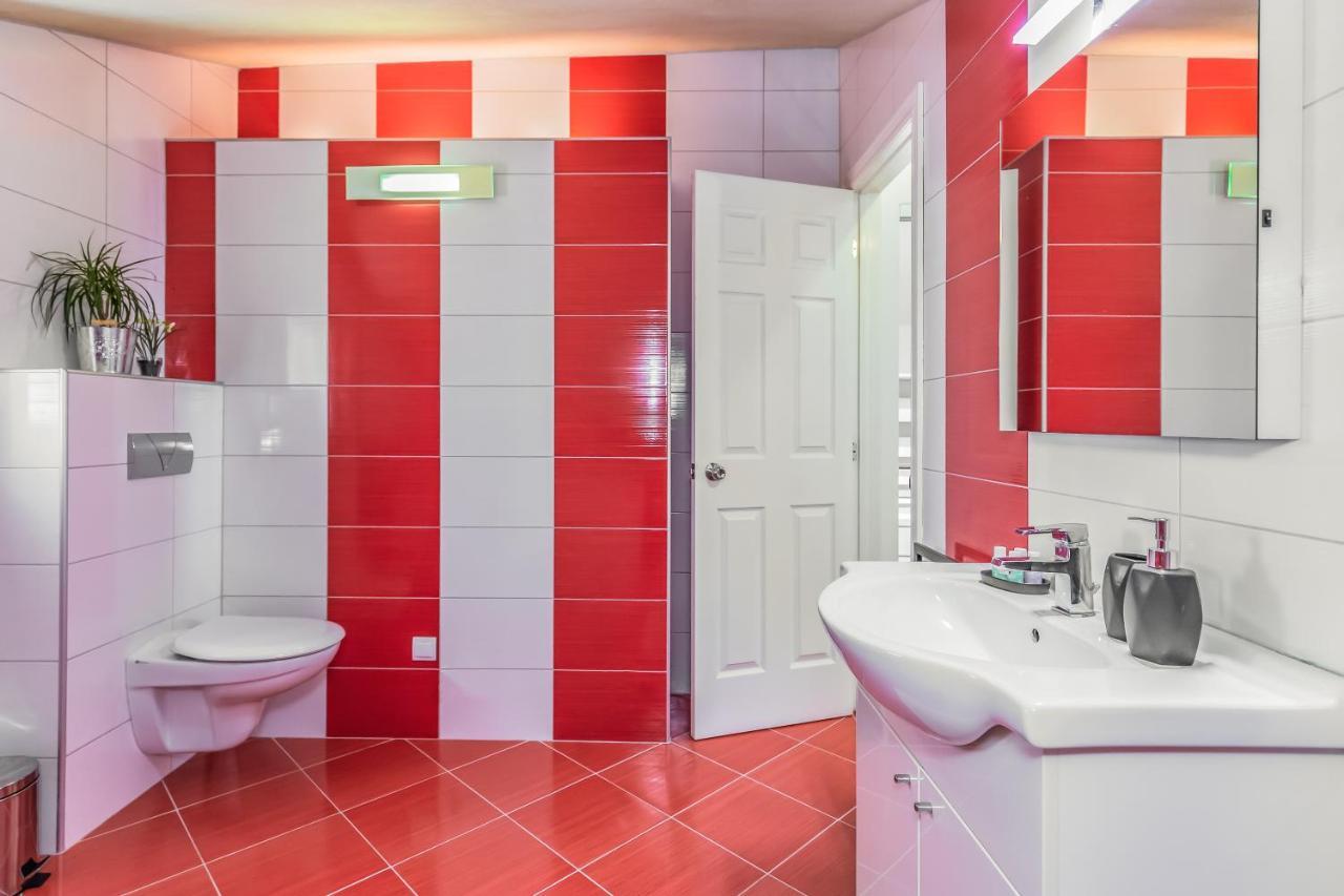 Apartmani Nikola บาชกาโวดา ภายนอก รูปภาพ