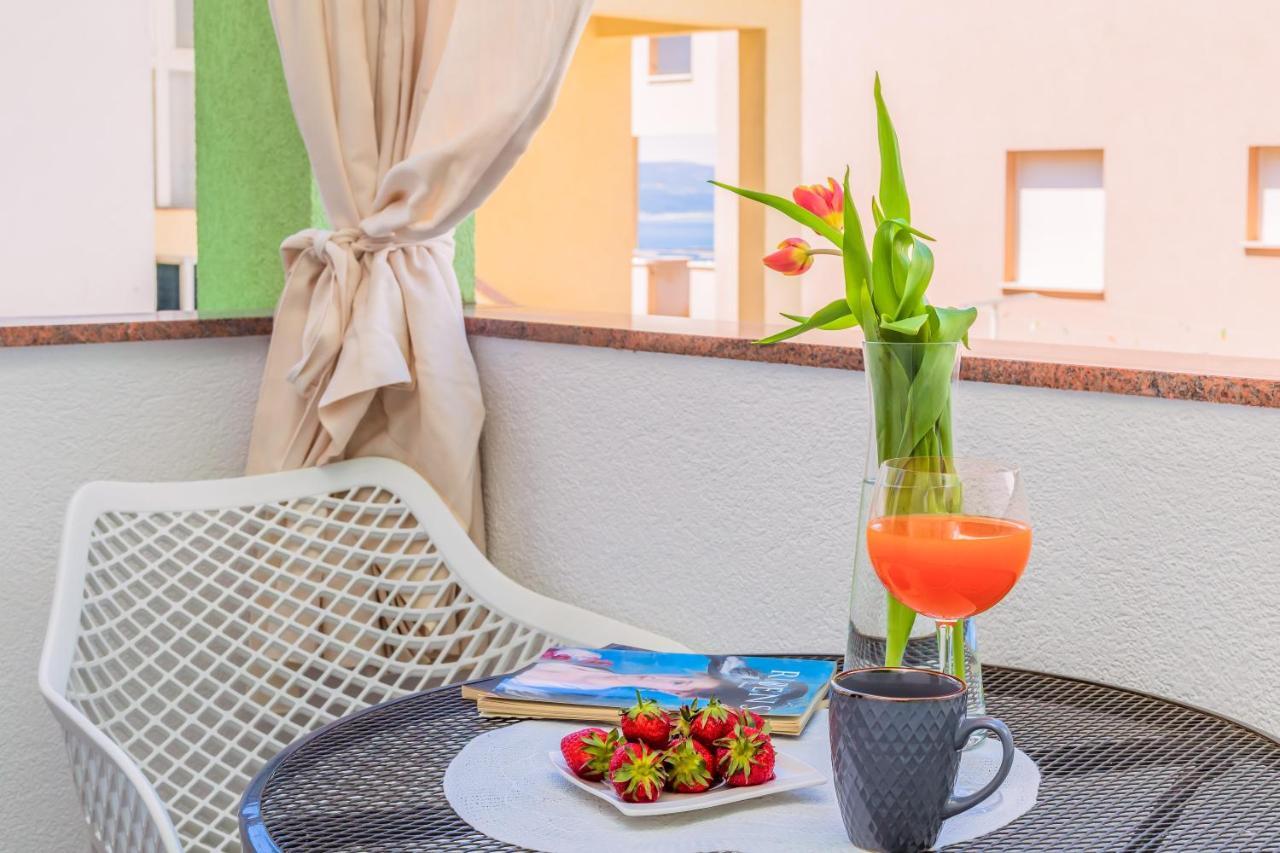 Apartmani Nikola บาชกาโวดา ภายนอก รูปภาพ